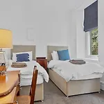 Mulberry Beautiful With Sea View - Pass The Keys 아파트